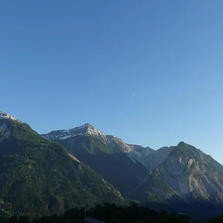 Alpine - Mountain Views & Outdoor Paradise 아파트